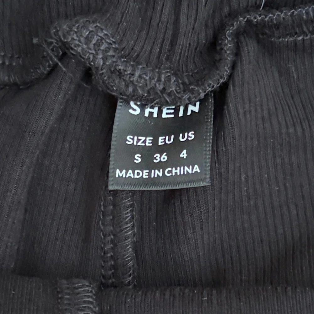 SHEIN Loungewear Set - Picture 4 of 6
